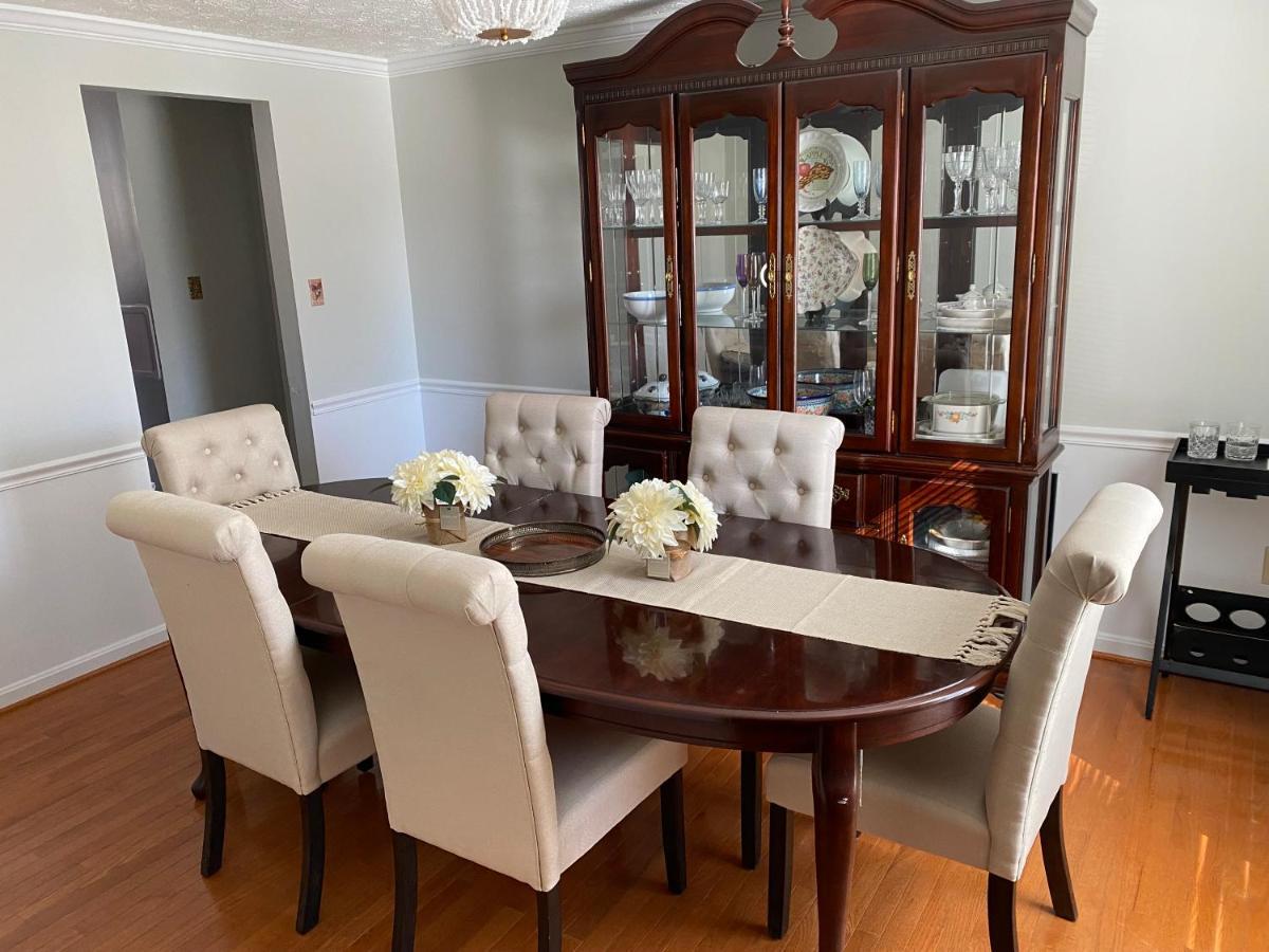 Upgraded, Beautiful 4 Bd Colonial In Силвер Спринг Экстерьер фото
